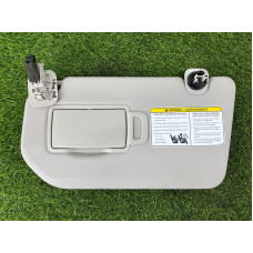 Козырек солнцезащитный