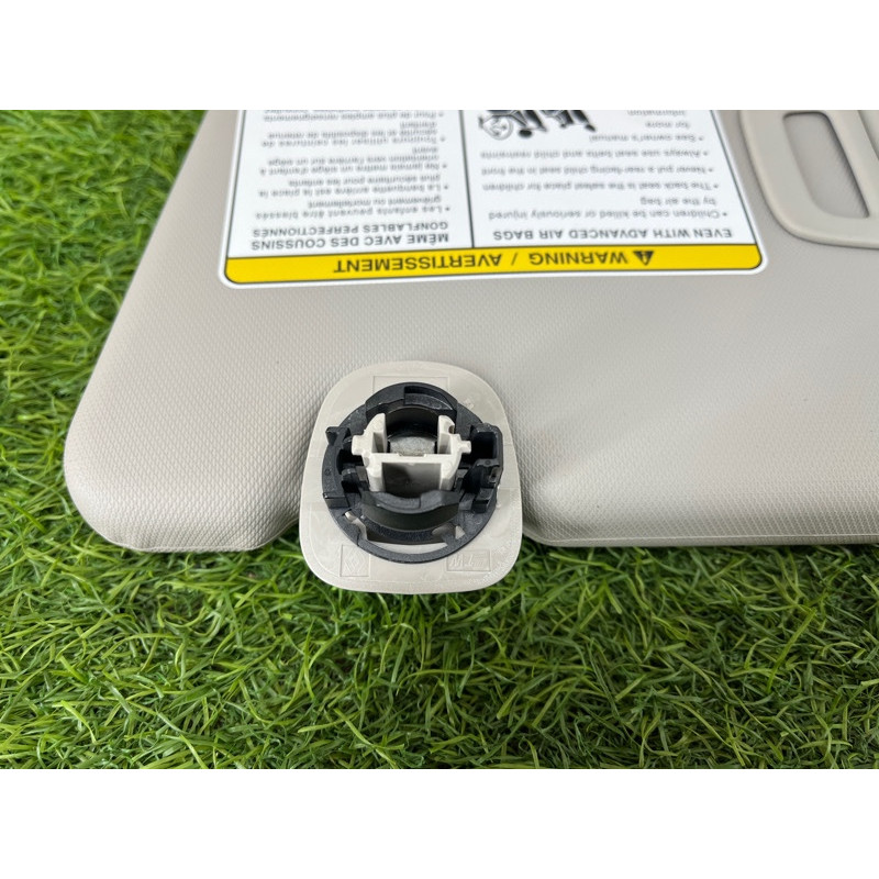 Козырек солнцезащитный (салон) Nissan Rogue T33 2023 1.5 KR15DDT 964016RA4A