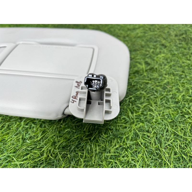 Козырек солнцезащитный (салон) Nissan Rogue T33 2023 1.5 KR15DDT 964016RA4A