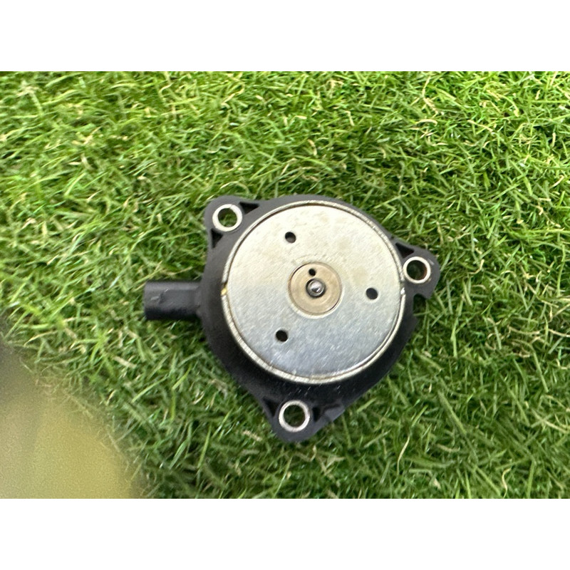 Клапан фазорегулятора (электрика двигателя) Jeep Grand Cherokee WK2 2017 3.6 5048045AB