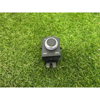 Кнопки мультимедиа