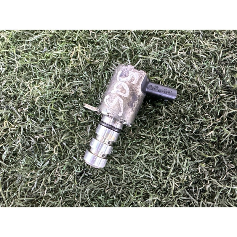 Клапан электромагнитный (электрика) AUDI Q5 8R 2012 2.0 CAEB 06H115243F