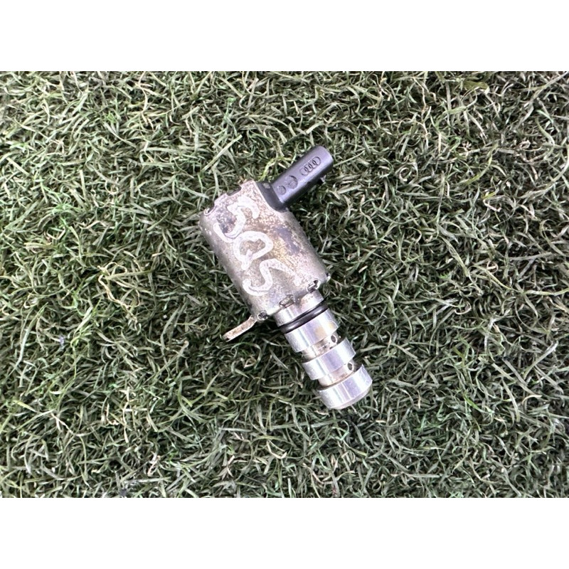 Клапан электромагнитный (электрика) AUDI Q5 8R 2012 2.0 CAEB 06H115243F