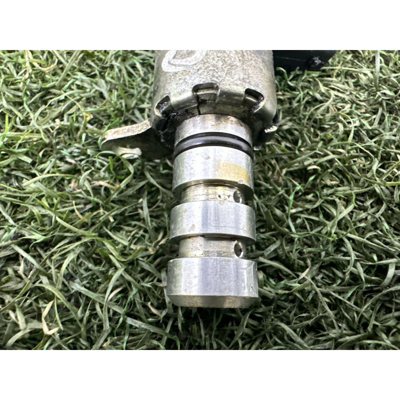 Клапан электромагнитный (электрика) AUDI Q5 8R 2012 2.0 CAEB 06H115243F