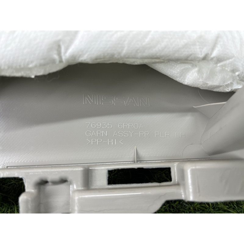 Обшивка Стойки (салон) Nissan Rogue T33 2023 1.5 KR15DDT 769356RR3A