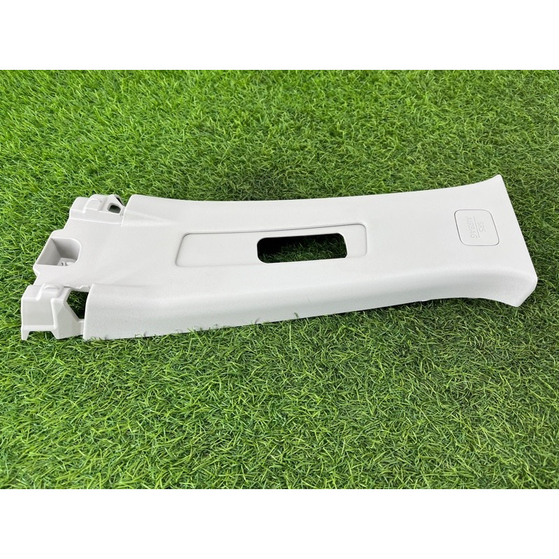 Обшивка стойки центральная (салон) Nissan Rogue T33 2023 1.5 KR15DDT 769146RR0A