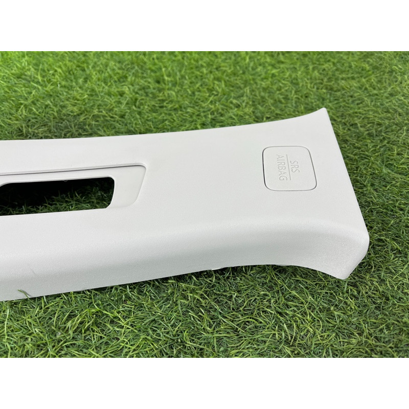 Обшивка стойки центральная (салон) Nissan Rogue T33 2023 1.5 KR15DDT 769146RR0A