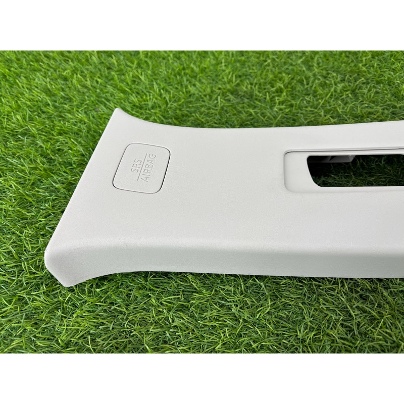 Обшивка стойки центральная (салон) Nissan Rogue T33 2023 1.5 KR15DDT 769146RR0A