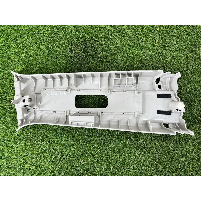 Обшивка стойки центральная (салон) Nissan Rogue T33 2023 1.5 KR15DDT 769146RR0A