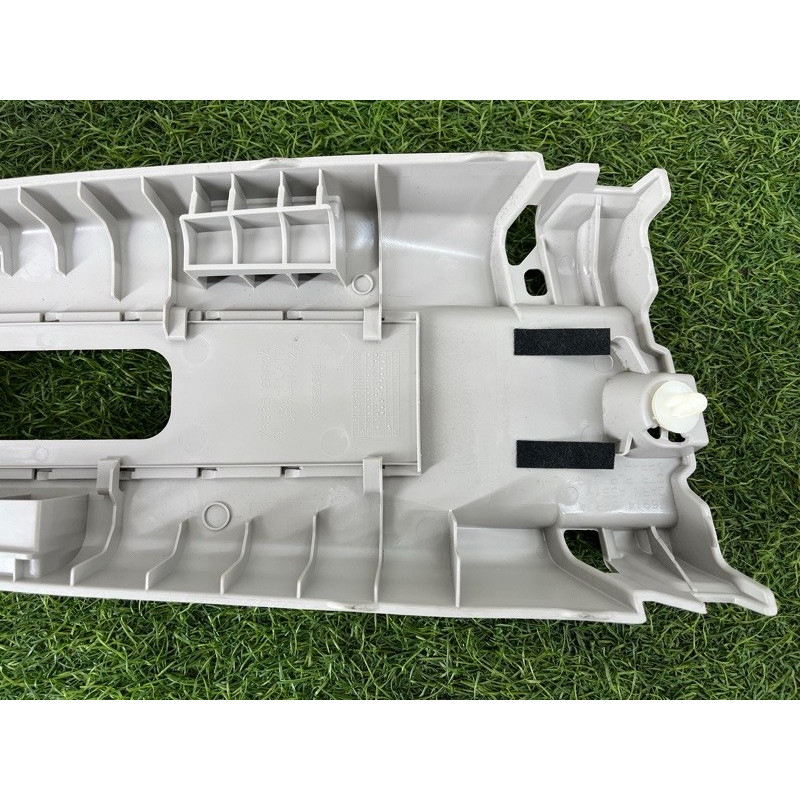 Обшивка стойки центральная (салон) Nissan Rogue T33 2023 1.5 KR15DDT 769146RR0A