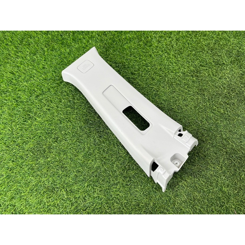 Обшивка стойки центральная (салон) Nissan Rogue T33 2023 1.5 KR15DDT 769136RR0A