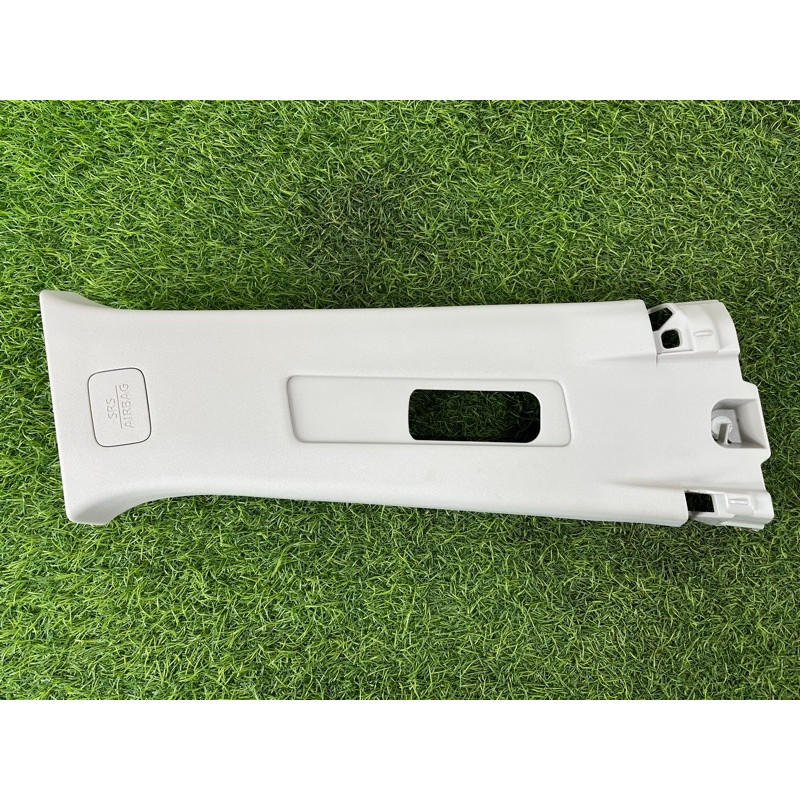 Обшивка стойки центральная (салон) Nissan Rogue T33 2023 1.5 KR15DDT 769136RR0A