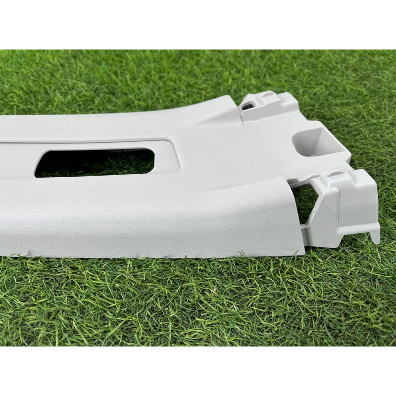 Обшивка стойки центральная (салон) Nissan Rogue T33 2023 1.5 KR15DDT 769136RR0A