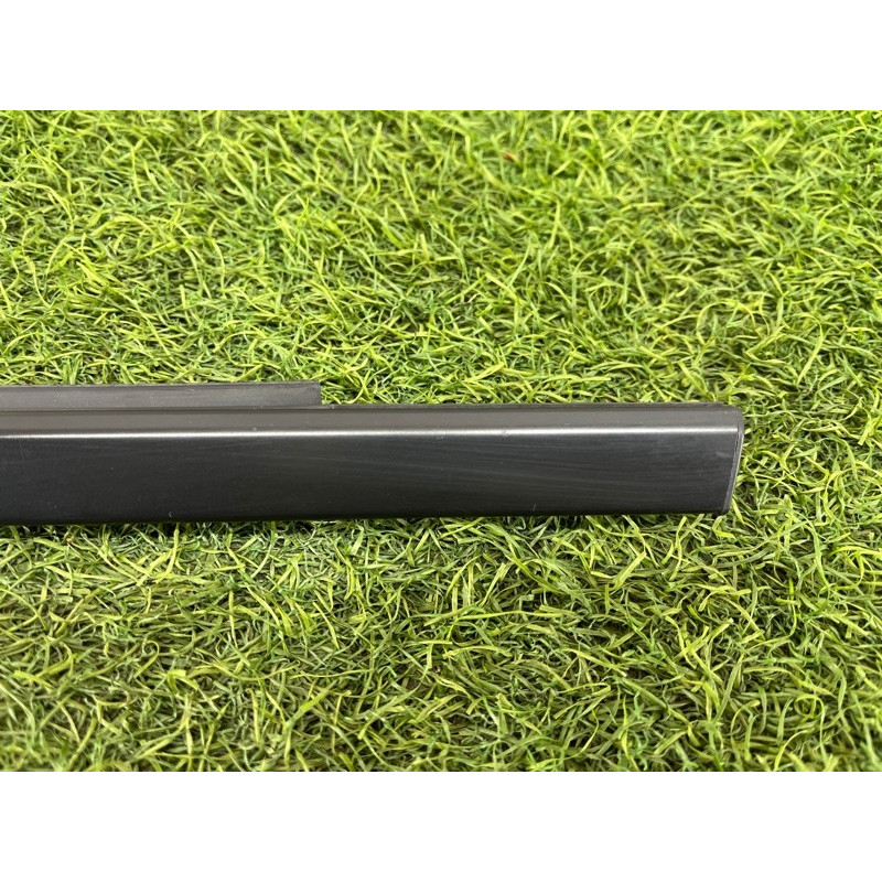 Молдинг двери внешний (кузов и элементы) Nissan Rogue T33 2023 1.5 KR15DDT 808216RA0A