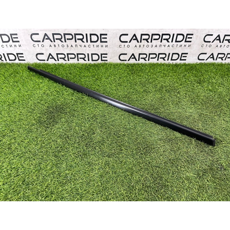 Молдинг двери внешний (кузов и элементы) Nissan Rogue T33 2023 1.5 KR15DDT 808206RA0A