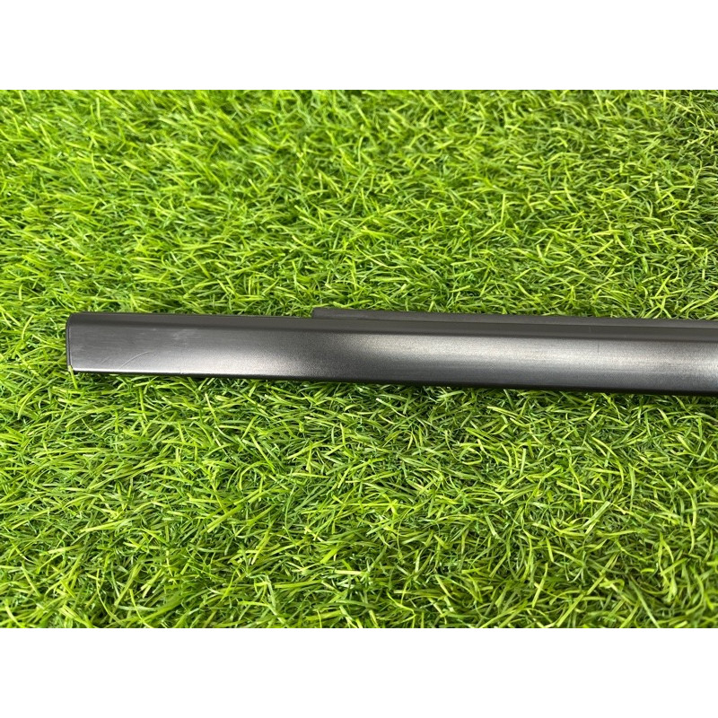 Молдинг двери внешний (кузов и элементы) Nissan Rogue T33 2023 1.5 KR15DDT 808206RA0A