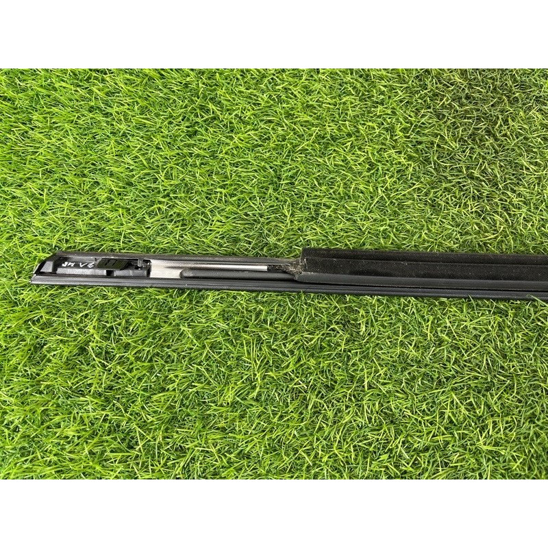 Молдинг двери внешний (кузов и элементы) Nissan Rogue T33 2023 1.5 KR15DDT 828216RA0A