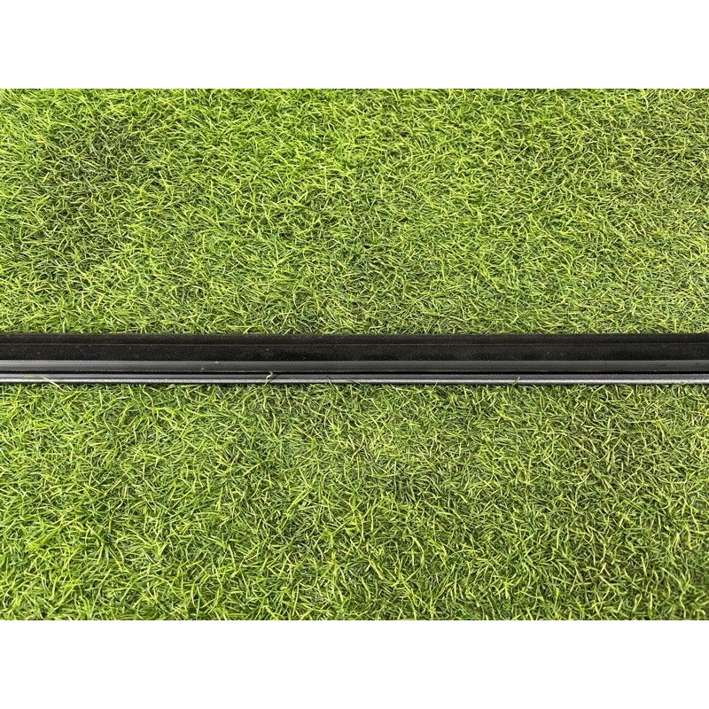 Молдинг двери внешний (кузов и элементы) Nissan Rogue T33 2023 1.5 KR15DDT 828216RA0A