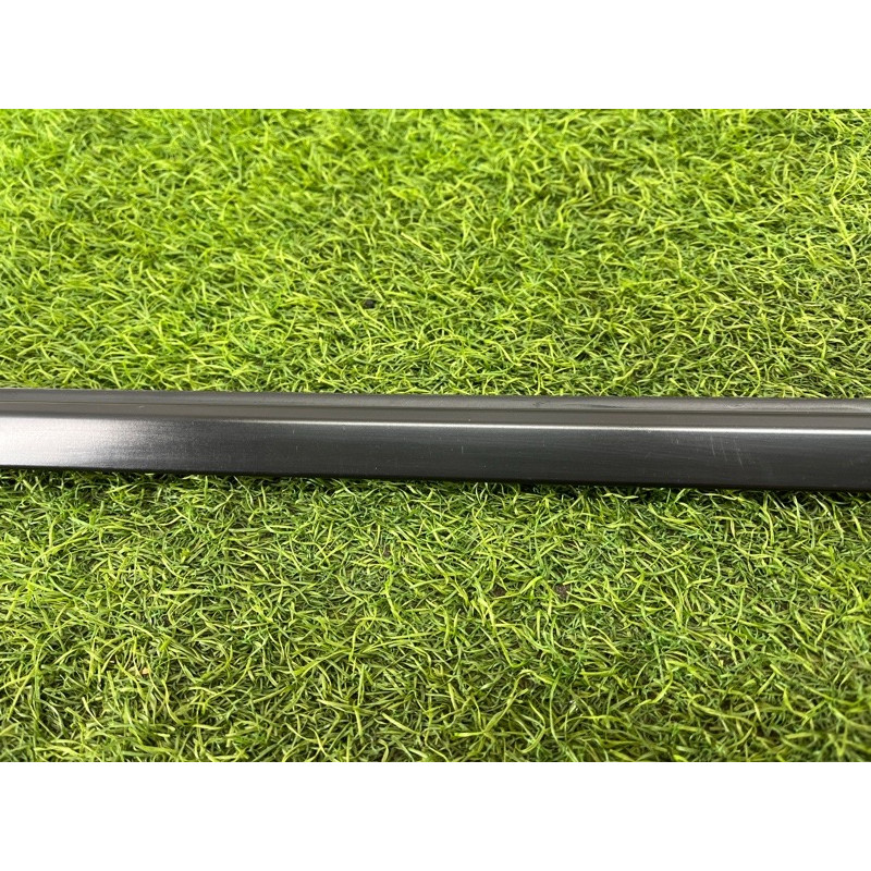 Молдинг двери внешний (кузов и элементы) Nissan Rogue T33 2023 1.5 KR15DDT 828206RA0A