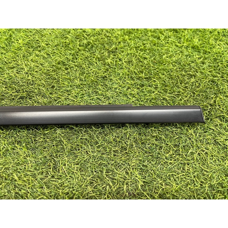 Молдинг двери внешний (кузов и элементы) Nissan Rogue T33 2023 1.5 KR15DDT 828206RA0A