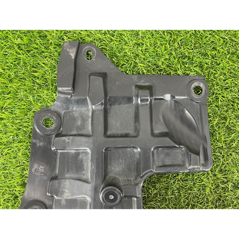 Защита двигателя (кузов и элементы) Nissan Rogue T33 2023 1.5 KR15DDT 648396RR0A