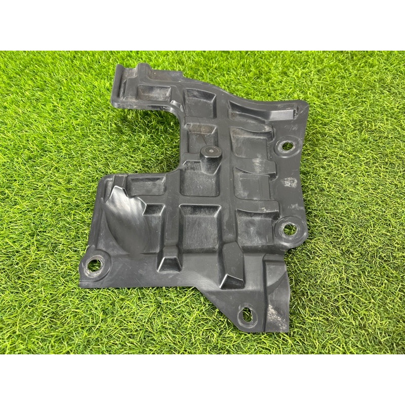 Защита двигателя (кузов и элементы) Nissan Rogue T33 2023 1.5 KR15DDT 648396RR0A