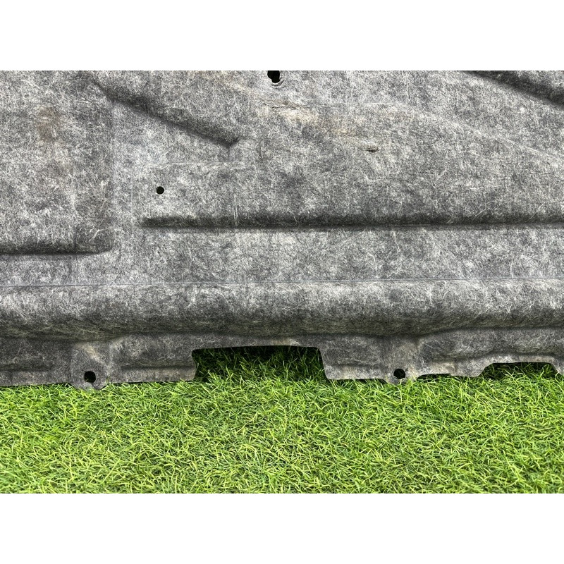 Защита днища (кузов и элементы) Nissan Rogue T33 2023 1.5 KR15DDT 748146RR0A