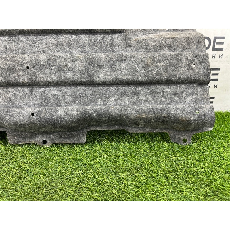 Защита днища (кузов и элементы) Nissan Rogue T33 2023 1.5 KR15DDT 748156RR0A