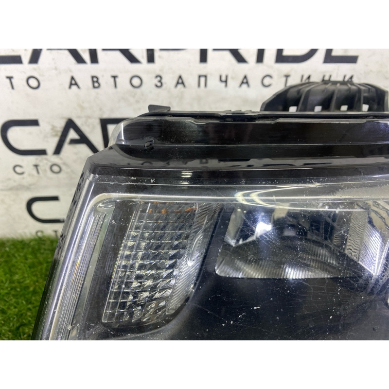 Фара (оптика) Jeep Grand Cherokee WK2 2017 3.6 68289235AC
