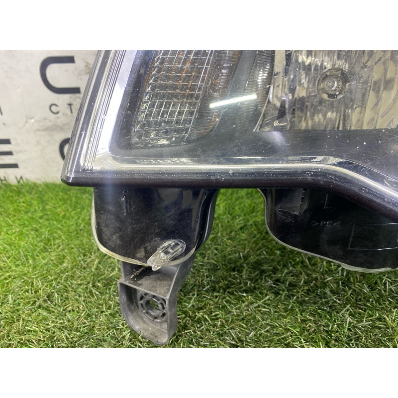 Фара (оптика) Jeep Grand Cherokee WK2 2017 3.6 68289235AC