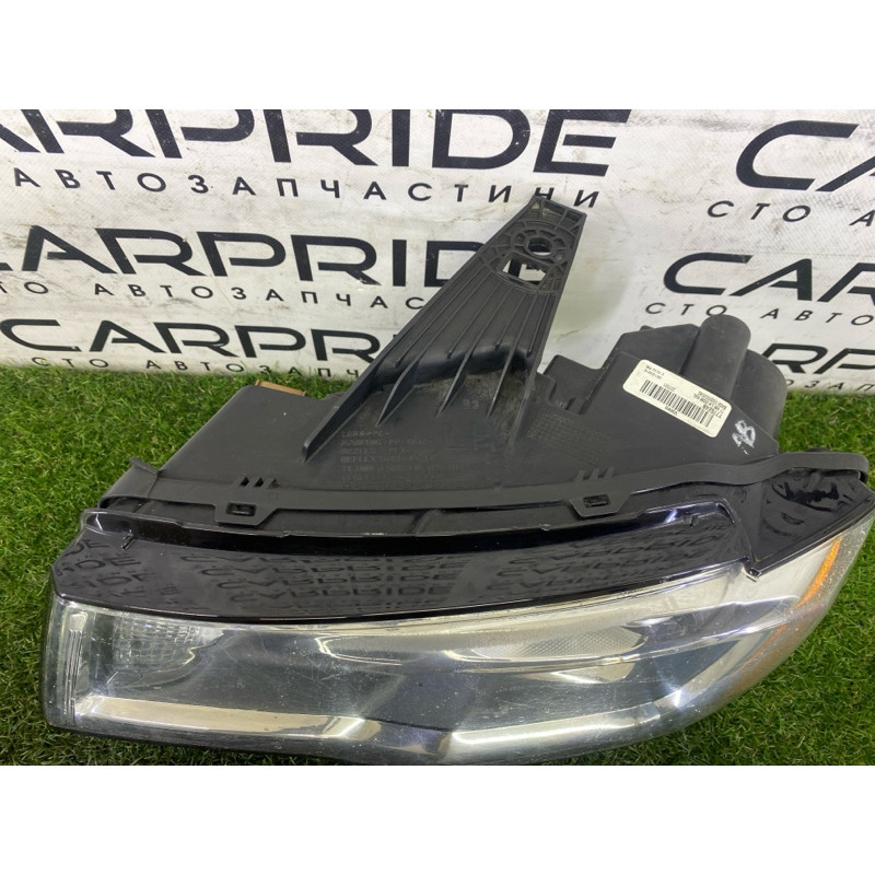 Фара (оптика) Jeep Grand Cherokee WK2 2017 3.6 68289235AC