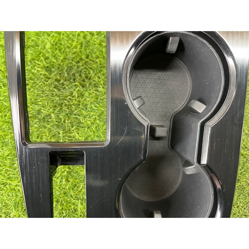 Накладка центральной консоли (салон) Nissan Rogue T33 2023 1.5 KR15DDT 969416RR1A