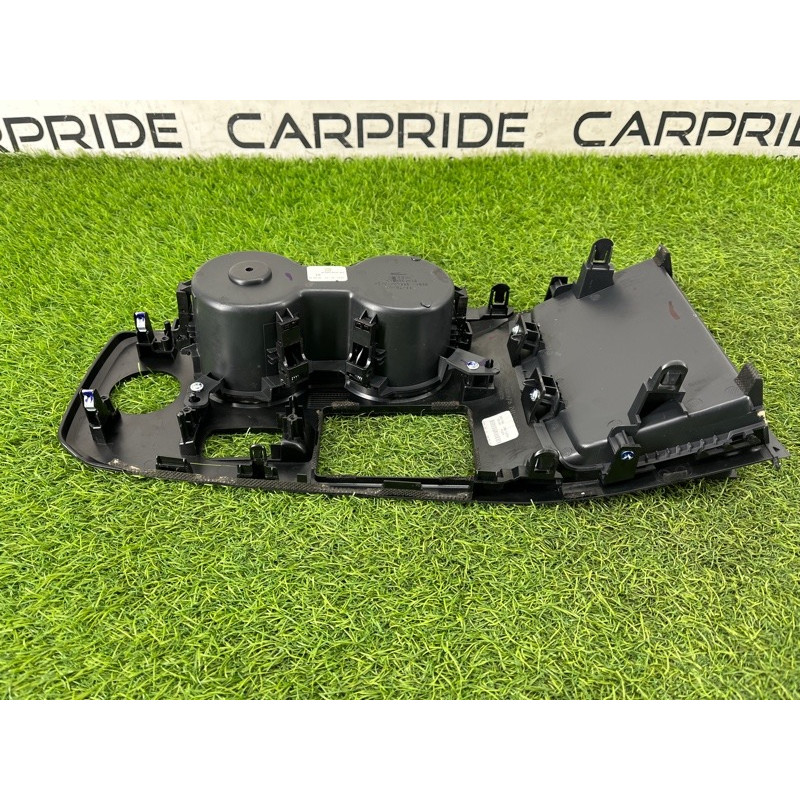 Накладка центральной консоли (салон) Nissan Rogue T33 2023 1.5 KR15DDT 969416RR1A