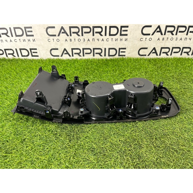 Накладка центральной консоли (салон) Nissan Rogue T33 2023 1.5 KR15DDT 969416RR1A