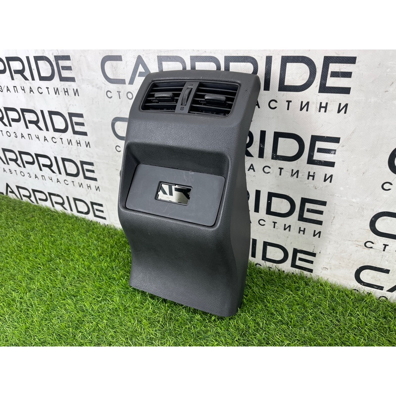 Накладка центральной консоли (салон) Nissan Rogue T33 2023 1.5 KR15DDT 969306RR1B