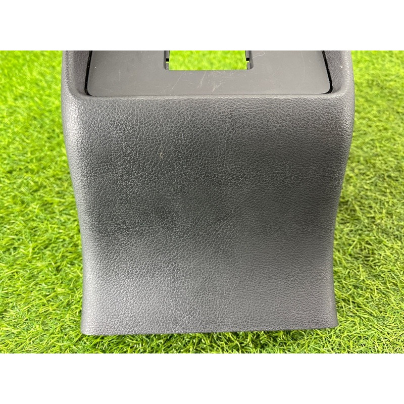 Накладка центральной консоли (салон) Nissan Rogue T33 2023 1.5 KR15DDT 969306RR1B