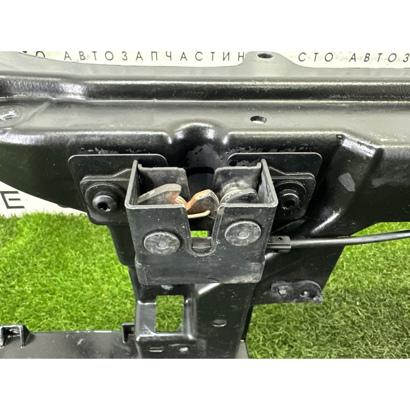 Телевизор (передняя часть кузова) (наружные элементы кузова) LAND ROVER Range Rover L405 2016 5.0 LR034200