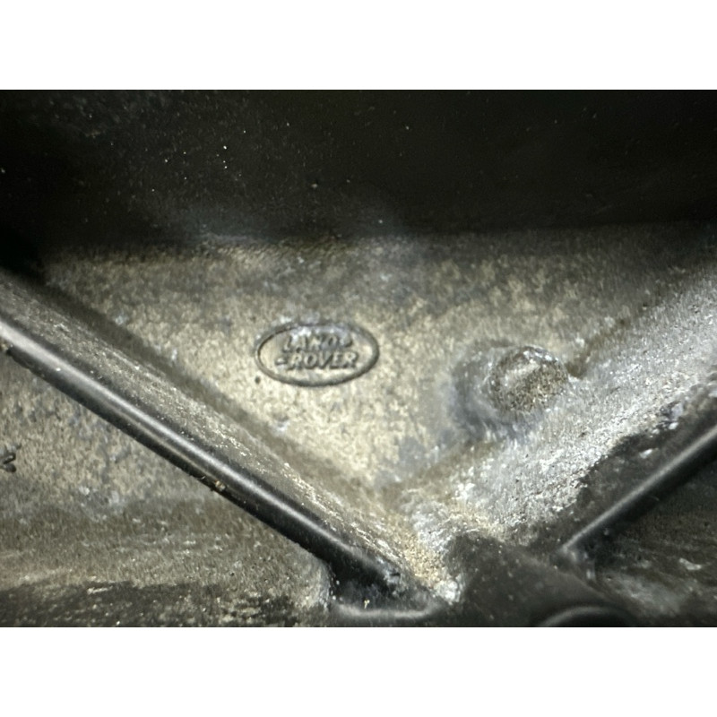 Телевизор (передняя часть кузова) (наружные элементы кузова) LAND ROVER Range Rover L405 2016 5.0 LR034200