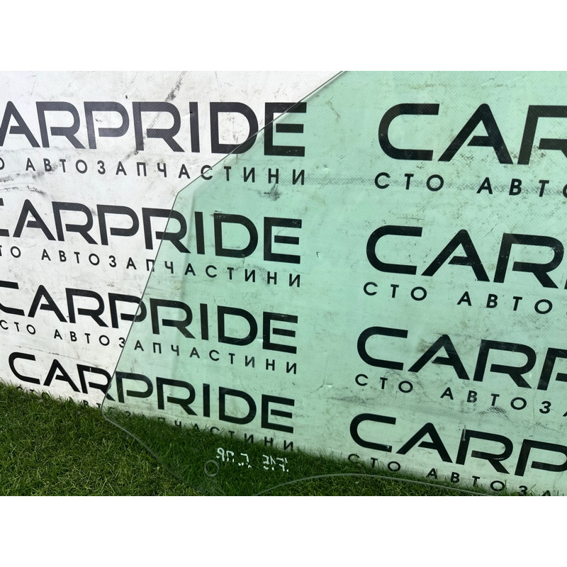 Стекло (кузов и элементы) BMW X5 F15 2015 4.4 51337470632