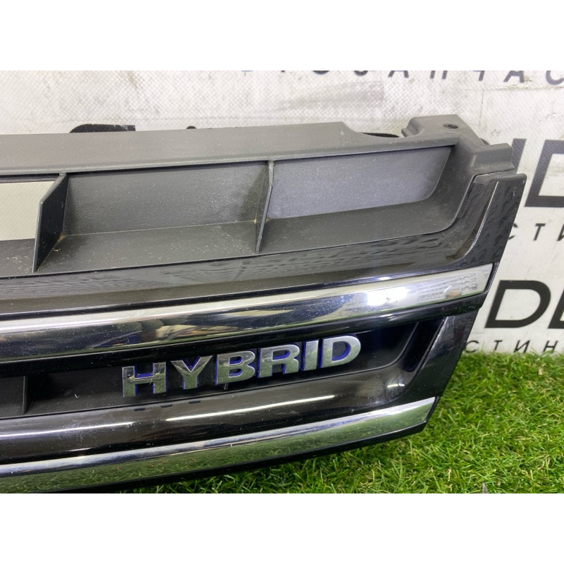 Решетка радиатора (наружные элементы кузова) Volkswagen Touareg NF 2013 3.0 Hybrid 7P6853651AZLL