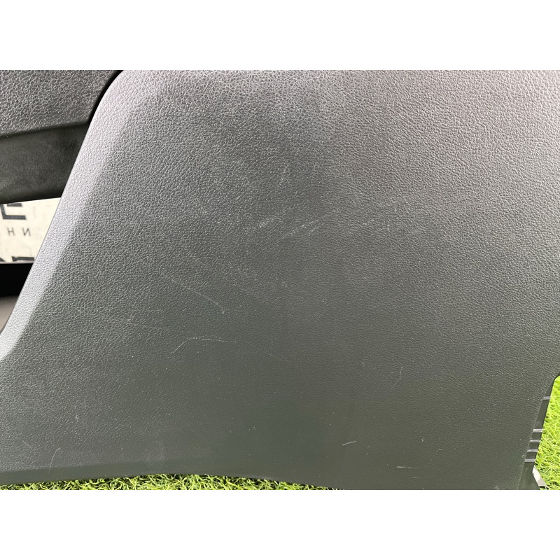 Центральная консоль (салон) Nissan Rogue T33 2023 1.5 KR15DDT 969106RR4A