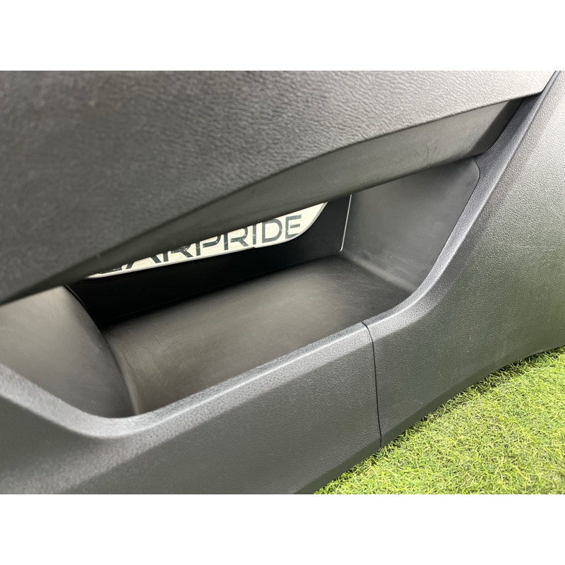 Центральная консоль (салон) Nissan Rogue T33 2023 1.5 KR15DDT 969106RR4A