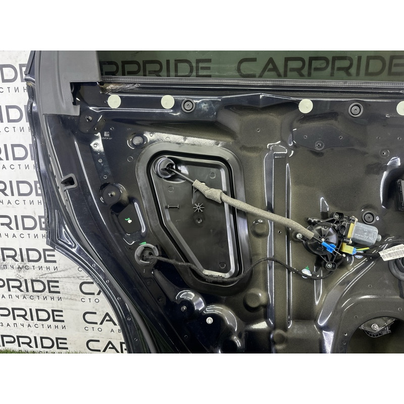 Дверь (наружные элементы кузова) AUDI Q7 4M 2017 3.0 TFSi 4M0833051E