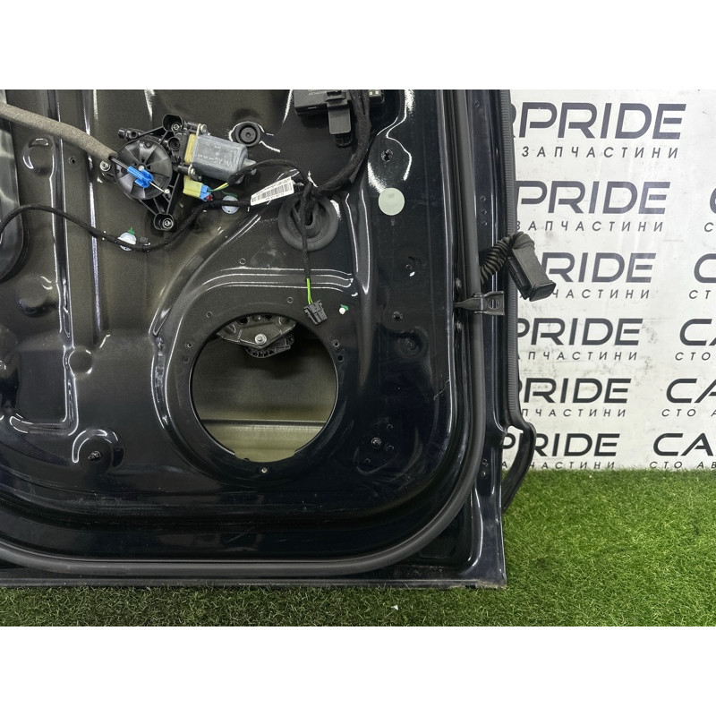 Дверь (наружные элементы кузова) AUDI Q7 4M 2017 3.0 TFSi 4M0833051E