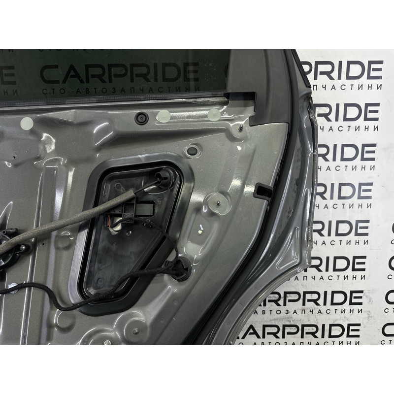 Дверь (наружные элементы кузова) AUDI Q7 4M 2017 2.0 TFSI 4M0833052E