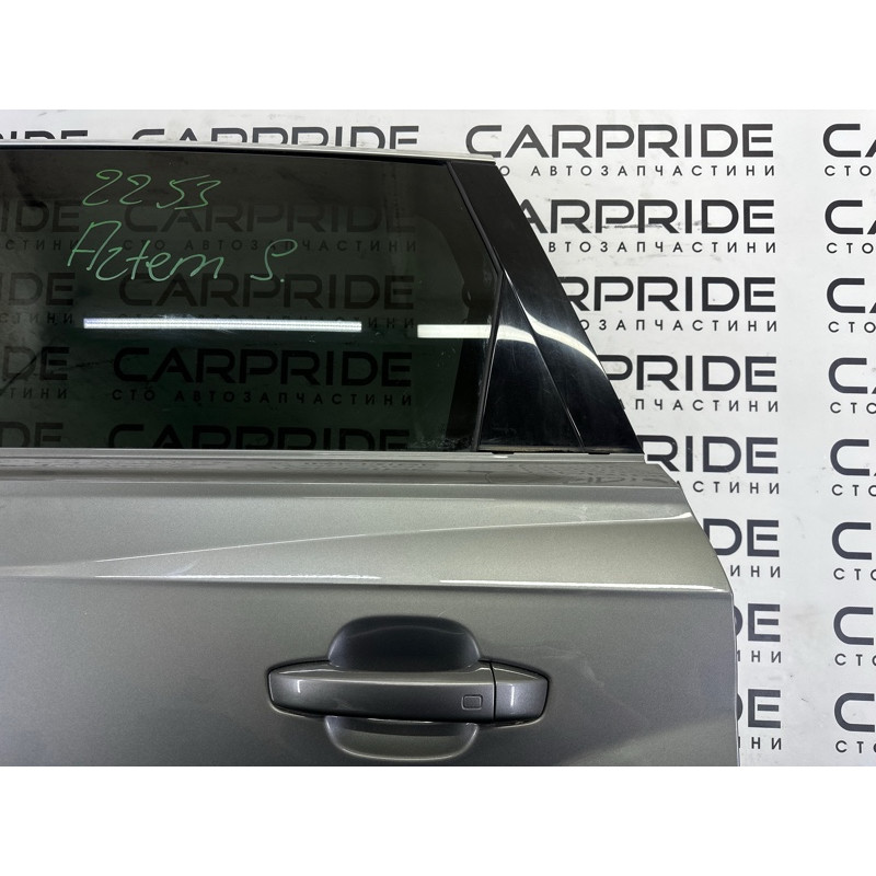 Дверь (наружные элементы кузова) AUDI Q7 4M 2017 2.0 TFSI 4M0833051E