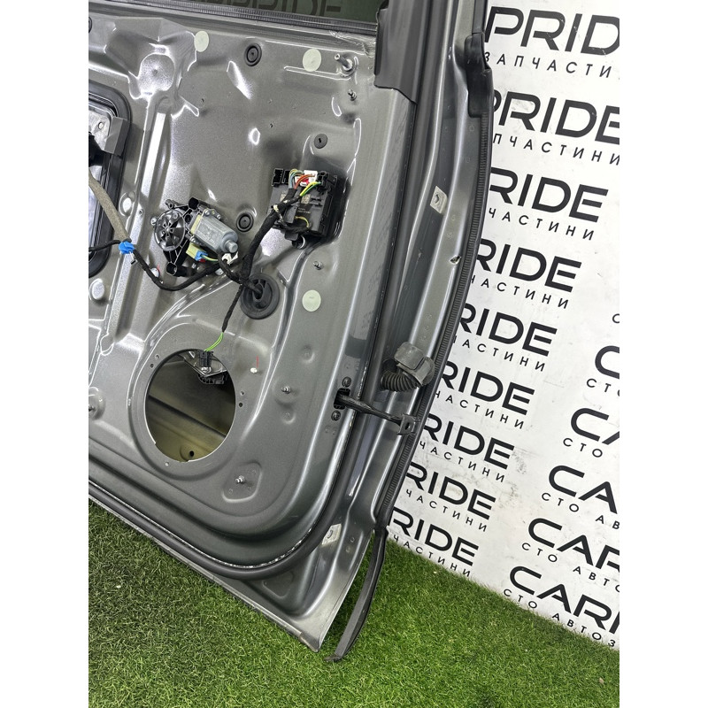 Дверь (наружные элементы кузова) AUDI Q7 4M 2017 2.0 TFSI 4M0833051E