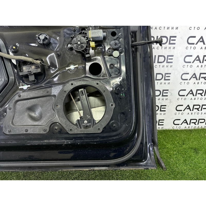 Дверь (наружные элементы кузова) AUDI Q7 4M 2017 3.0 TFSi 4M0831051F