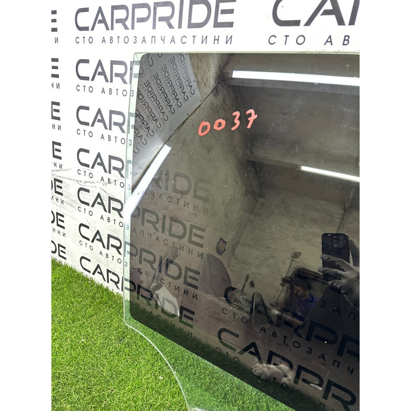 Скло (кузов и элементы) LAND ROVER Range Rover L405 2016 5.0 LR053167