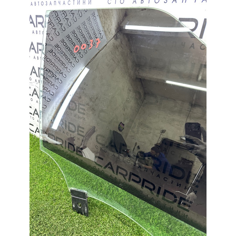 Скло (кузов и элементы) LAND ROVER Range Rover L405 2016 5.0 LR053167